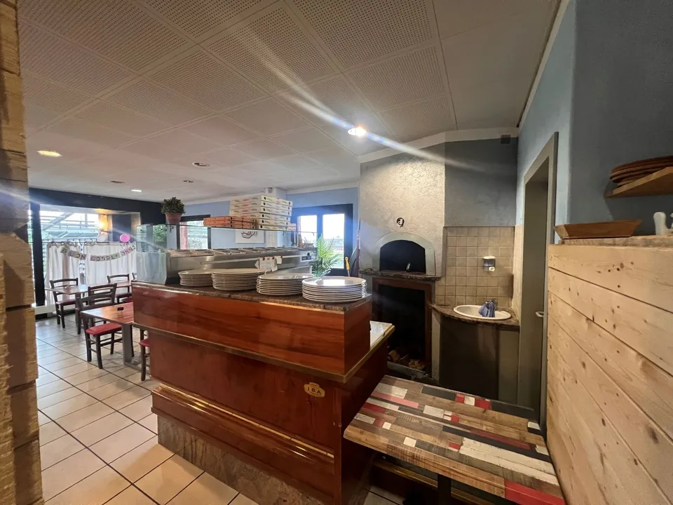 Zu vermieten in Cadenazzo Restaurant von ca. 282 m² – Foto 6 von 9