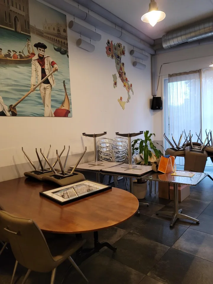 RICERCHIAMO GESTORE DI RISTORANTE – HORW / LUZERN – foto 13 di 20