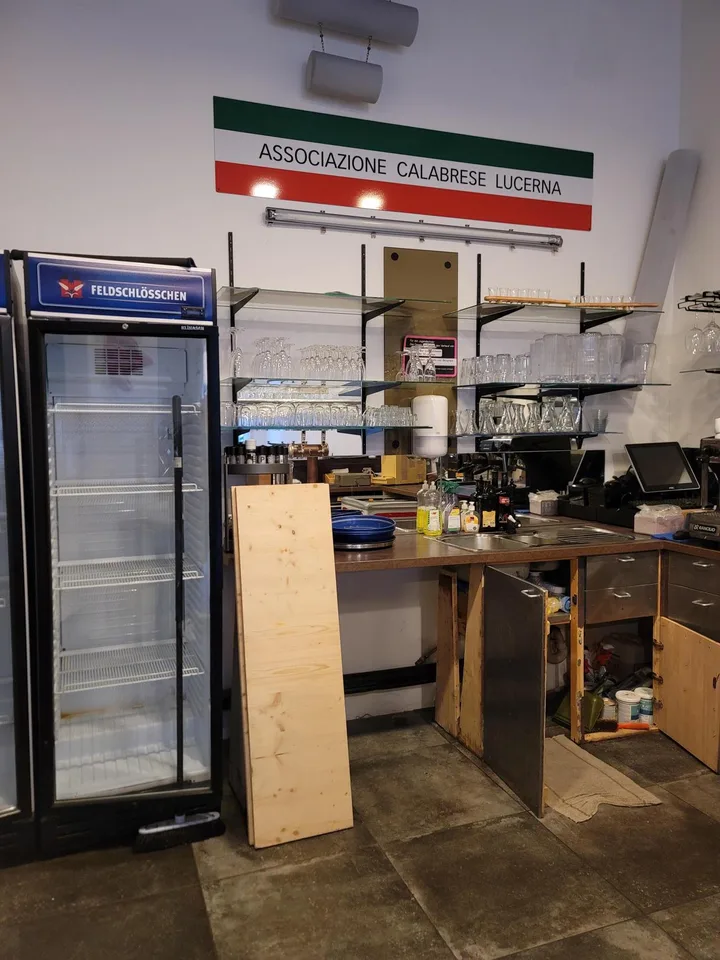 RICERCHIAMO GESTORE DI RISTORANTE – HORW / LUZERN – foto 7 di 20