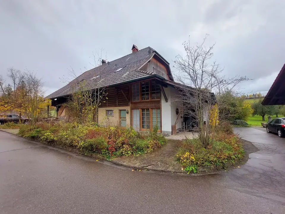 Costituzione di una condivisione di appartamento a Jaberg – foto 5 di 9