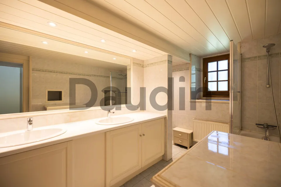 Beautiful 19th-century character property – photo 7 of 12