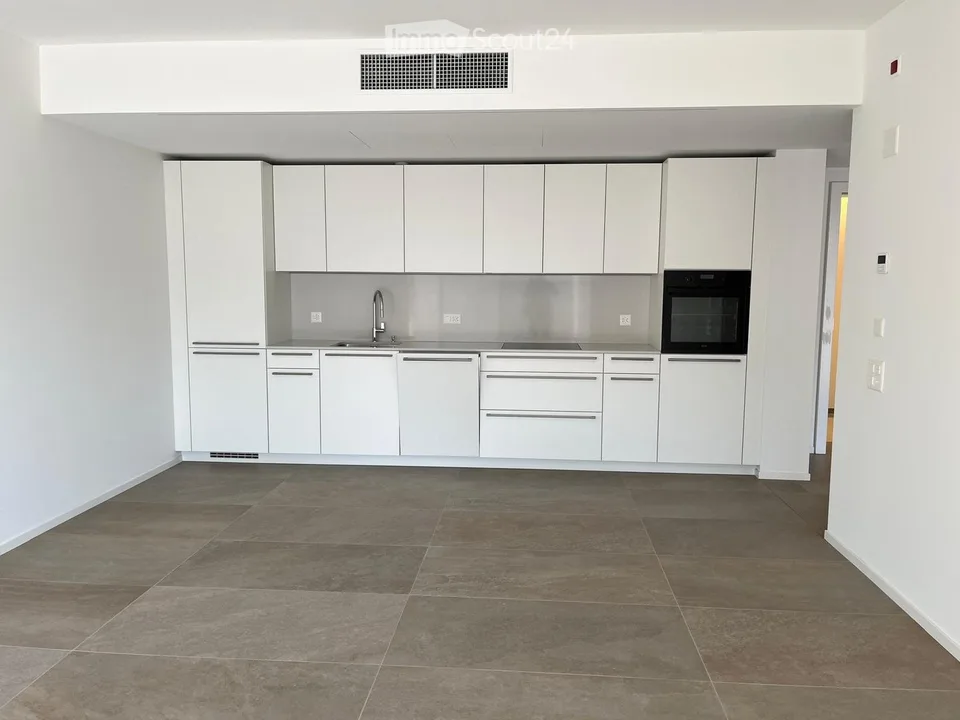 Zweizimmerwohnung geeignet für älteres Ehepaar mit bescheidenem Einkommen – Foto 2 von 2