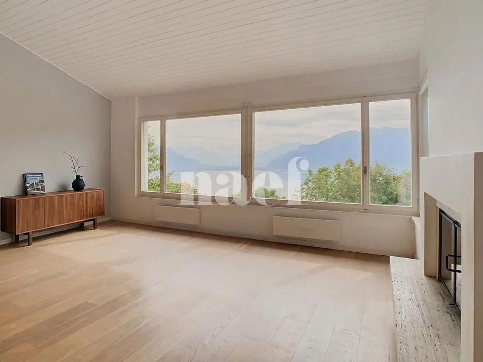 Haus mit 5.5 Zimmern, Terrasse und Garten – Foto 2 von 8