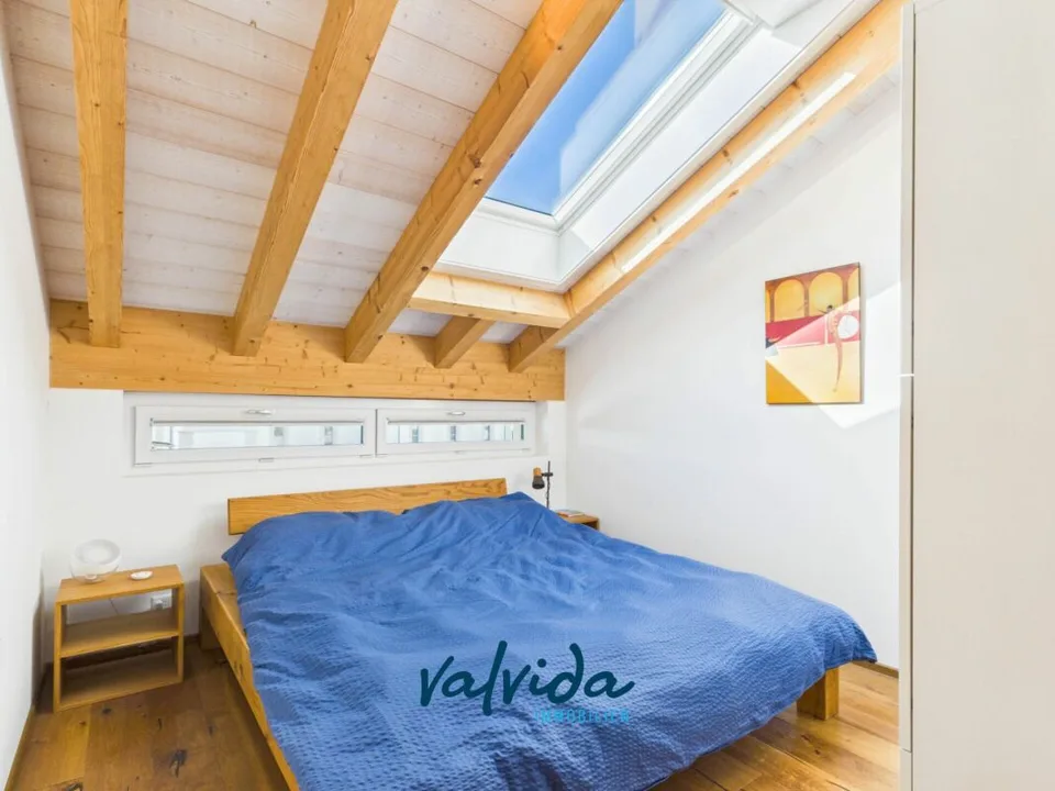 Ein Raumwunder der Extraklasse - hochwertig saniertes 5.5-Zimmer-Reihenhaus in Gampel – Foto 9 von 14