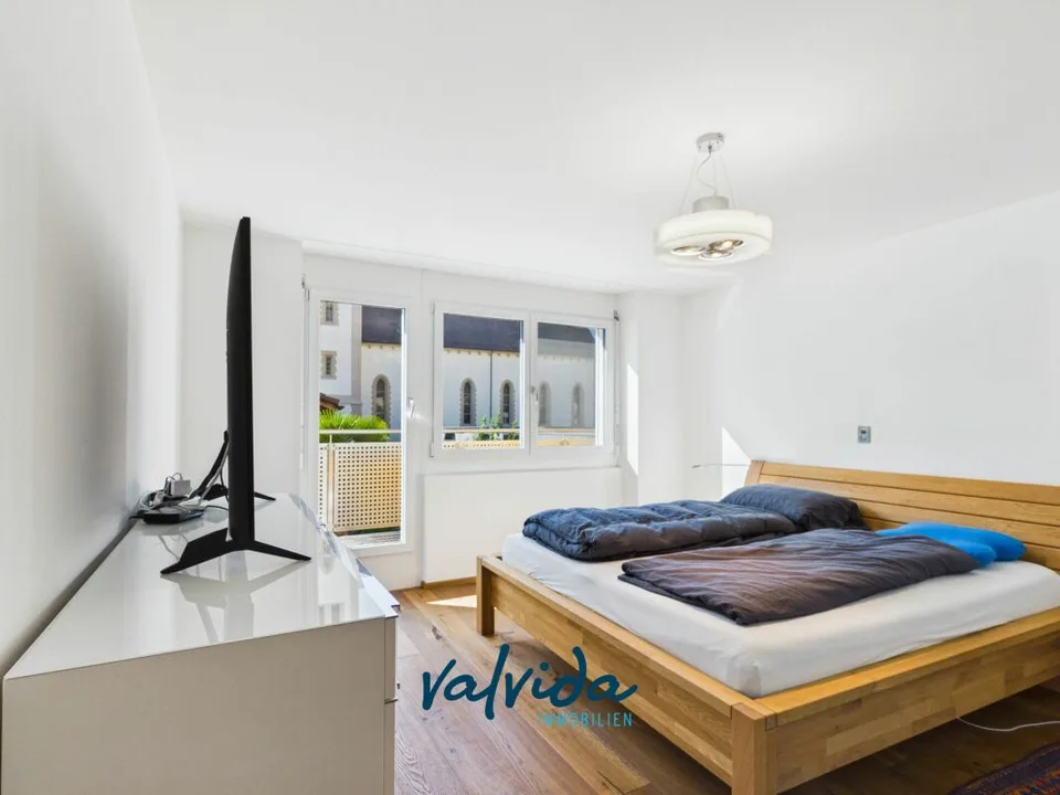 Ein Raumwunder der Extraklasse - hochwertig saniertes 5.5-Zimmer-Reihenhaus in Gampel – Foto 8 von 14