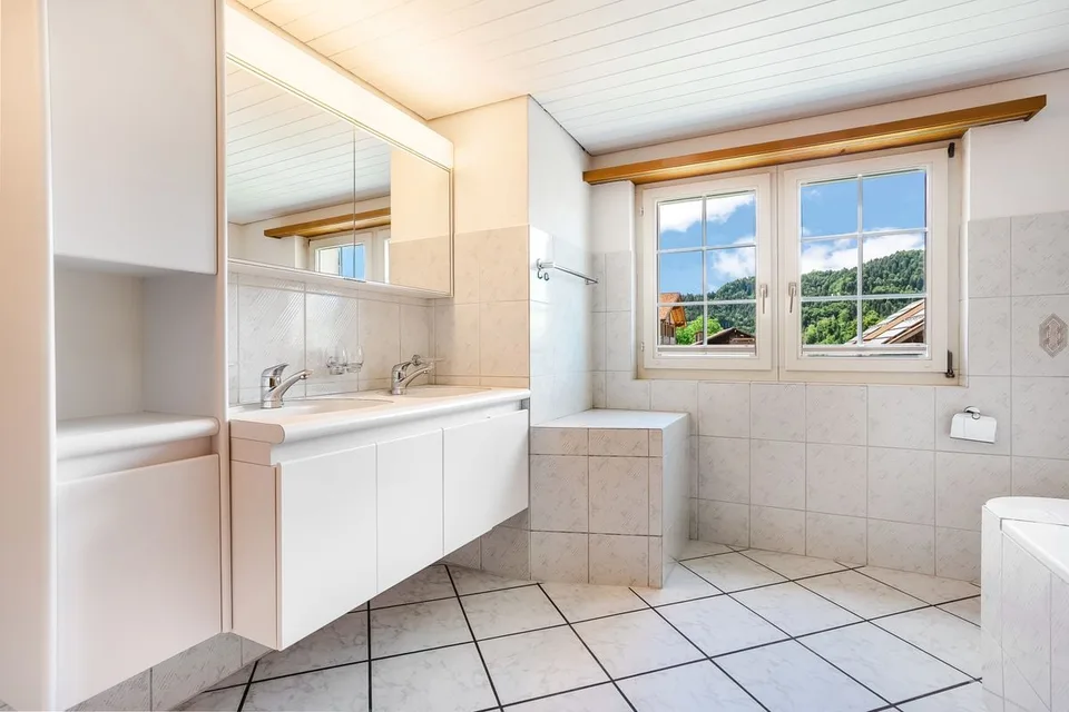 This real estate gem is a dreamy and unique oasis in nature – photo 8 of 13