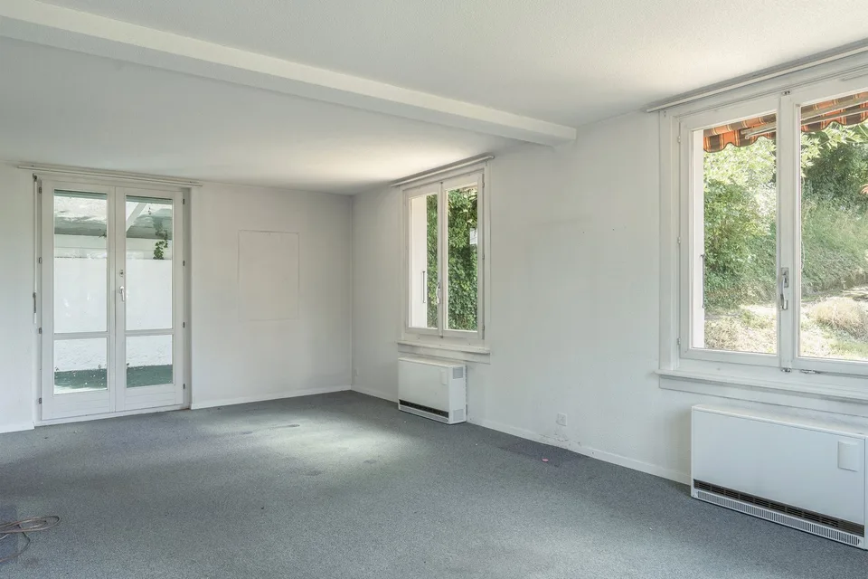 Einfamilienhaus mit Baulandreserve an zentraler Lage – Foto 8 von 13
