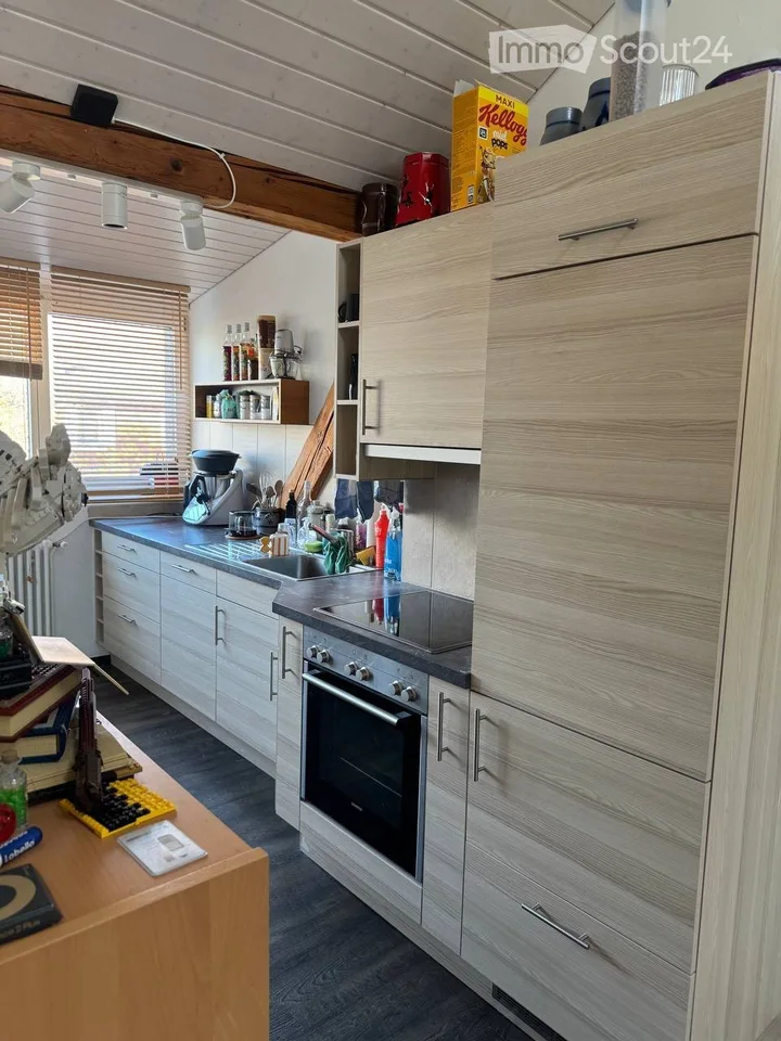 Schönes 3-Zimmer-Apartment mit sichtbaren Balken – Foto 4 von 7