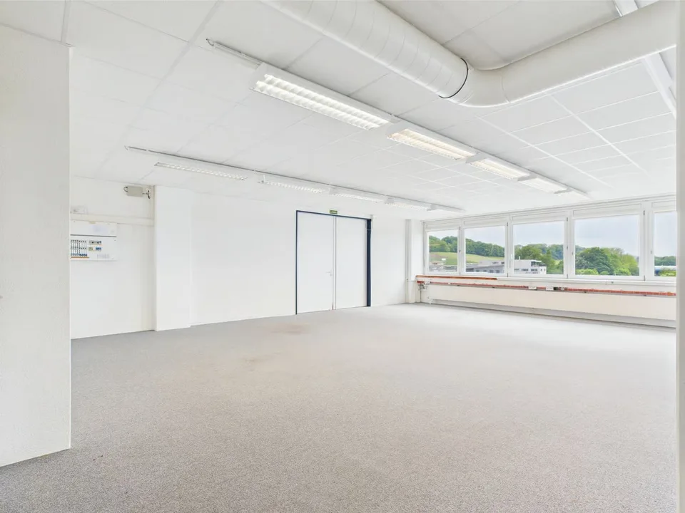 310m2 moderne Bürofläche im 2. OG in Murten – Foto 8 von 19