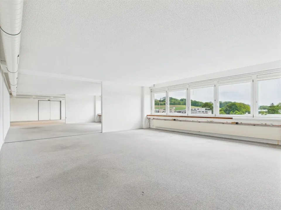 310m2 moderne Bürofläche im 2. OG in Murten – Foto 13 von 19