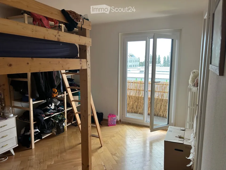 Übernahme des Mietvertrags am 1. Dezember – Foto 3 von 5