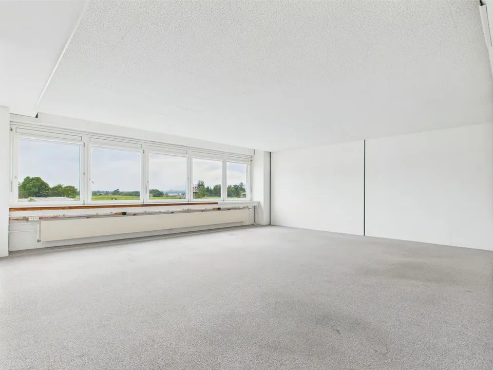 310m2 moderne Gewerbefläche im 2. OG in Murten – Foto 12 von 19