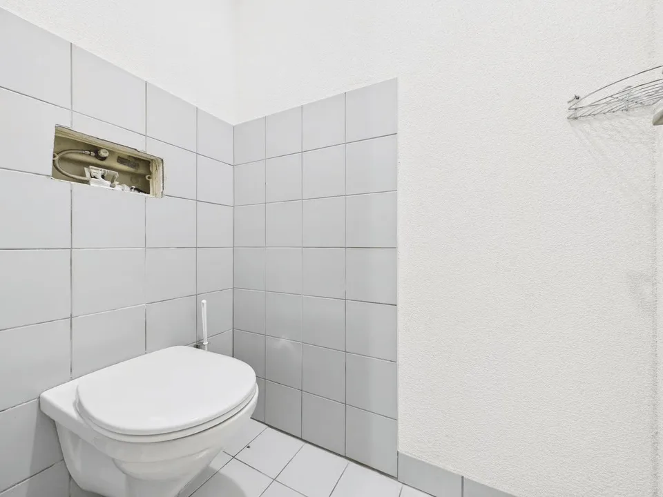 320m2 befahrbare Gewerbefläche im industriellen Design – Foto 16 von 18