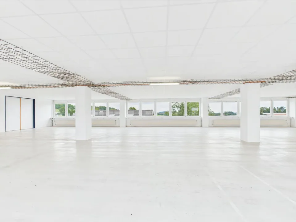 350m2 - Moderne und helle Gewerbefläche im 2. OG mit toller Aussicht – Foto 8 von 14