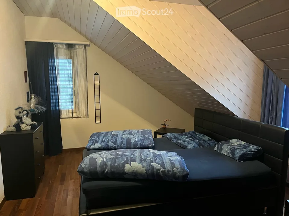 5.5-Zimmer-Doppeleinfamilienhaus in Wilen b. Wil – Foto 6 von 23