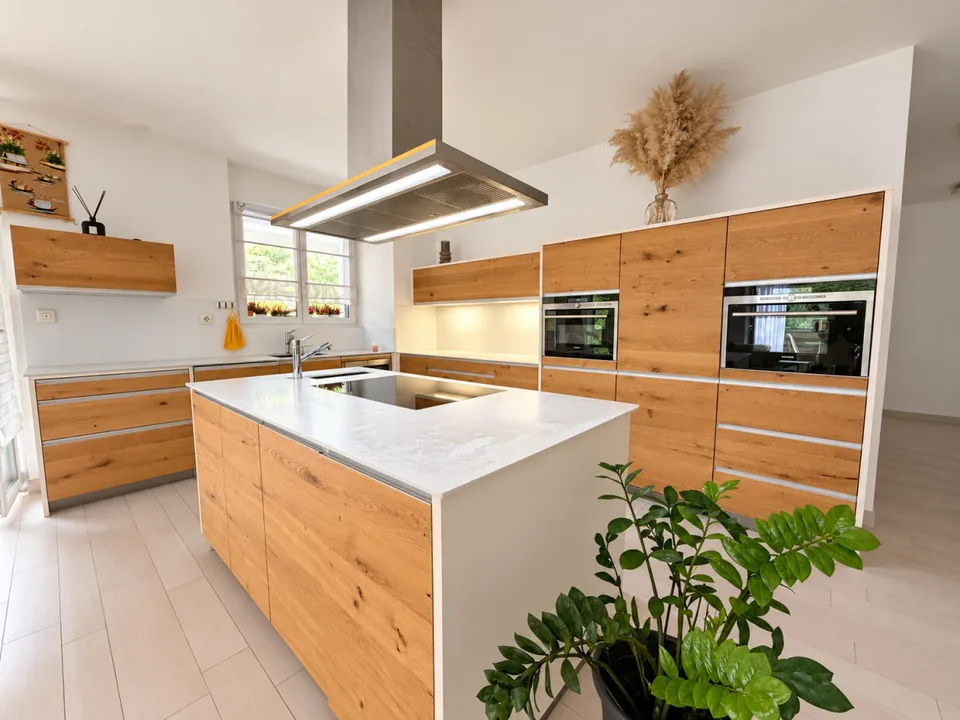 APPARTEMENT D’EXCEPTION 4.5P AVEC STUDIO INDEPENDANT – QUARTIER PRISÉ DE LA FUSION, MARTIGNY – photo 9 sur 13