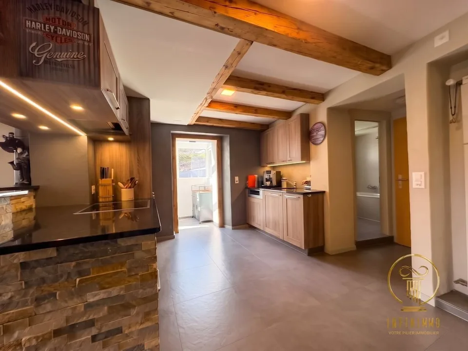 Saint-George - PORTA APERTA - Casa contemporanea rinnovata con gusto, vista lago e fascino unico! – foto 6 di 13