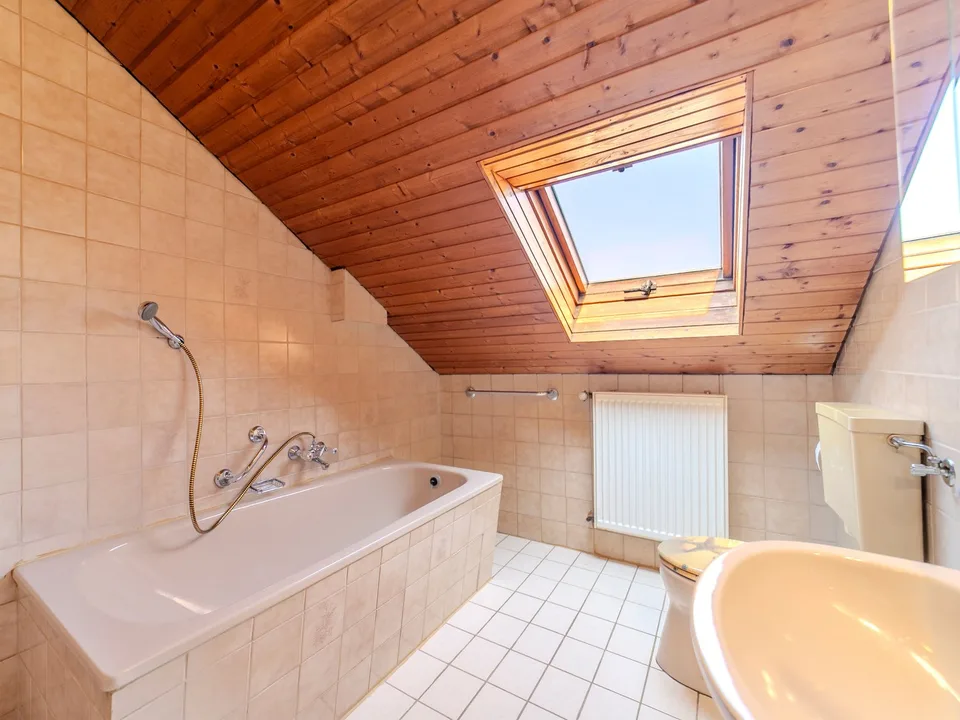 Casa a due famiglie necessitante di ristrutturazione – foto 13 di 13
