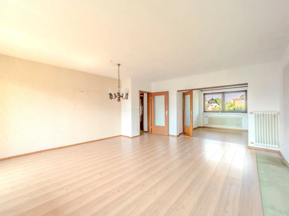 Casa a due famiglie necessitante di ristrutturazione – foto 4 di 13