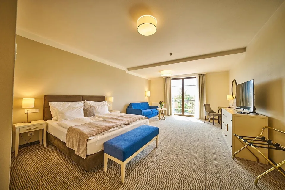 4-STERNE-HOTELRESORT MIT TENNISANLAGE – Foto 7 von 13