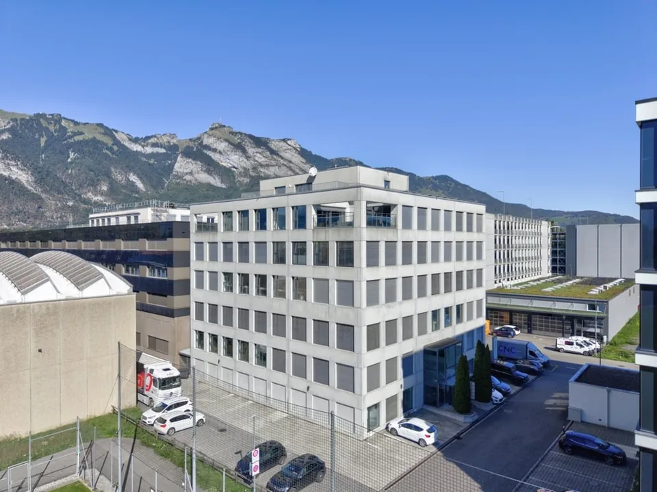 110 m2 d'espace de bureau moderne au 3e étage – photo 7 sur 9