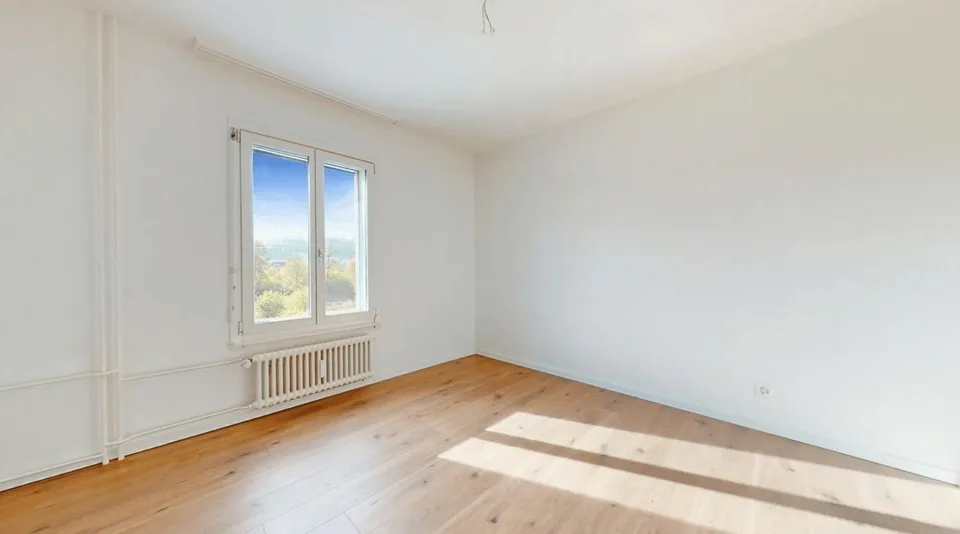 Appartement lumineux 3.5 pièces avec balcon à Kradolf – situation calme, rénovation moderne – photo 4 sur 7