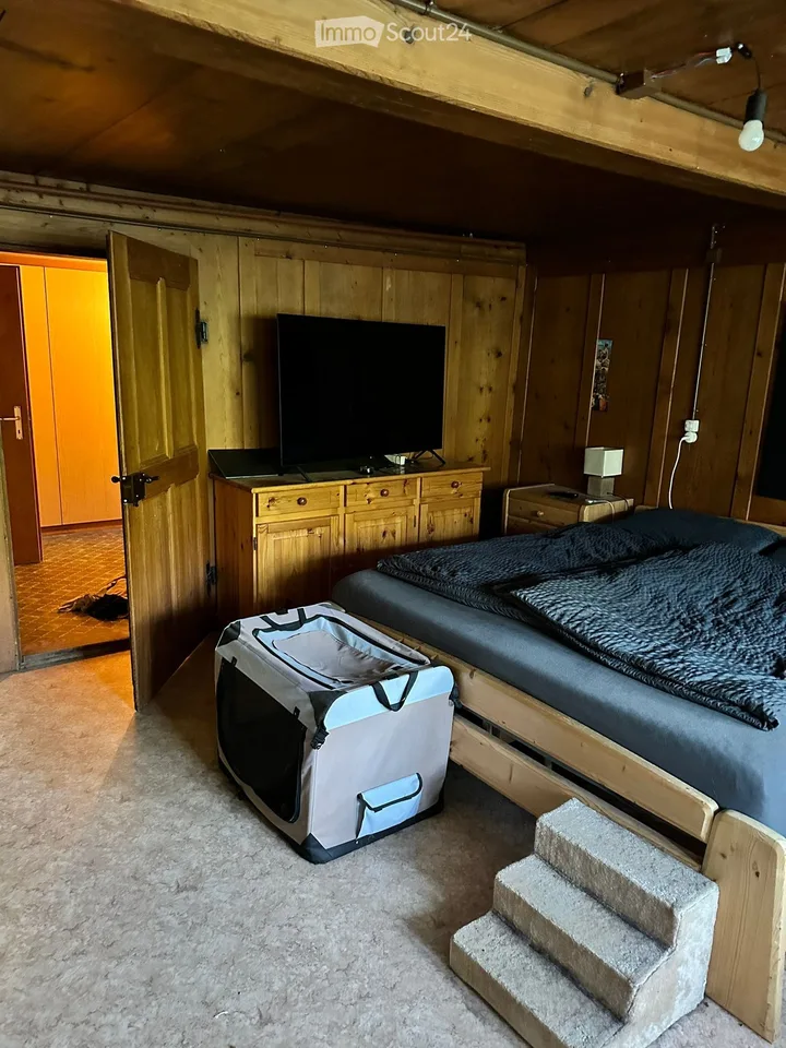 Charmant appartement 4.5 pièces dans un immeuble ancien avec balcon à Teuffenthal près de Thun – photo 10 sur 15