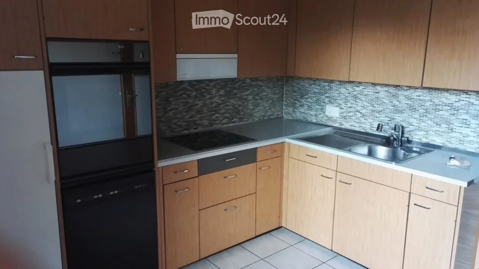 Sie suchen eine aussergewöhnliche Parterrewohnung – Foto 2 von 5