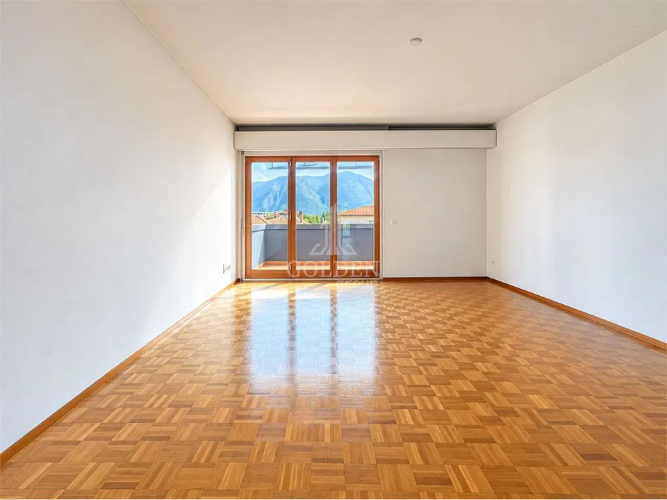 Lugano-Breganzona - 3.5 Zimmer mit exklusivem Garten von 311 m², Stabi – Foto 6 von 10