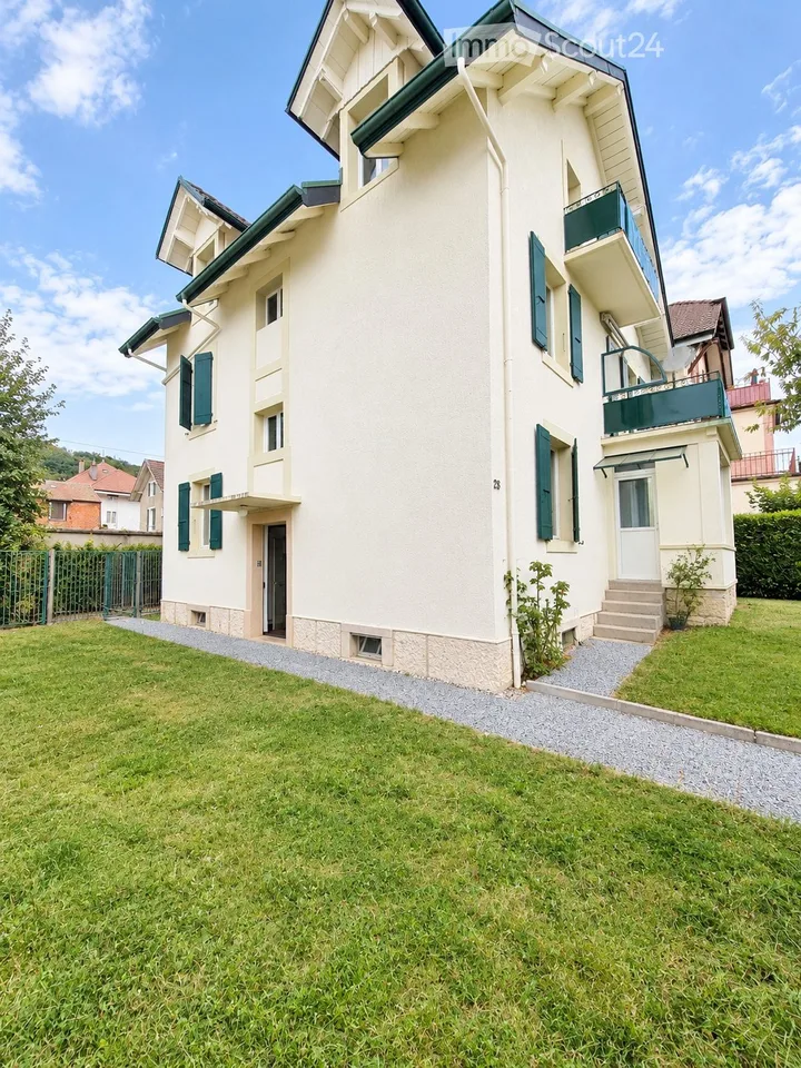 Charmantes 2,5-Zimmer-Wohnung renoviert mit Balkon und Seeblick – Foto 5 von 5