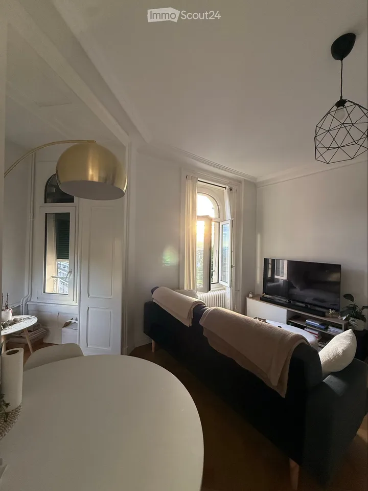 Übergabe des Mietvertrags - 3,5 möblierte Zimmer im Zentrum von Lausanne – Foto 2 von 5