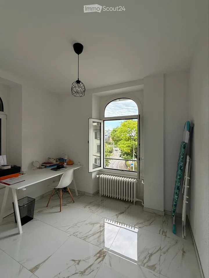 Übergabe des Mietvertrags - 3,5 möblierte Zimmer im Zentrum von Lausanne – Foto 5 von 5
