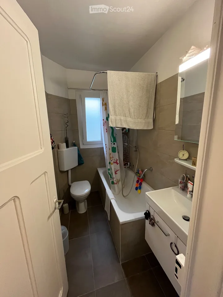 Appartement zur Miete – Foto 2 von 5