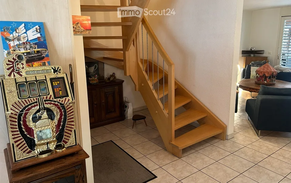 Moderne grosszügige 4.5-Zimmer-Wohnung mit riesiger Terrasse – Foto 4 von 5
