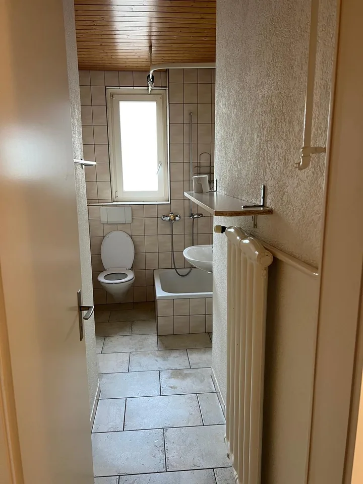 Frisch renovierte 3.5-Zimmer-Wohnung im Zentrum von Grenchen – Foto 4 von 4