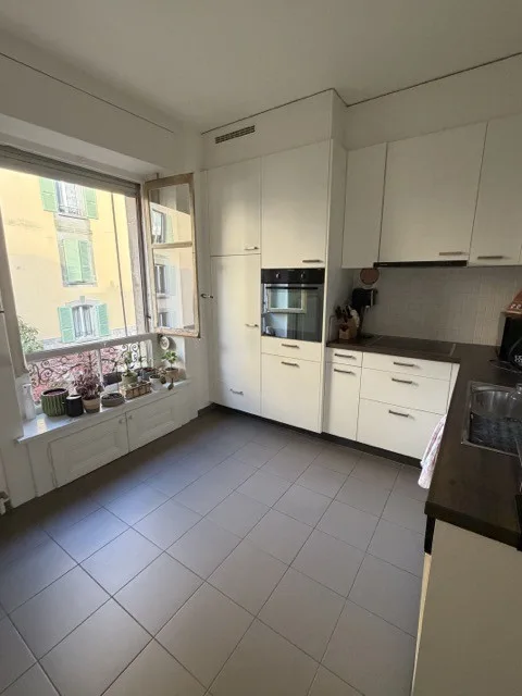 Charmantes 4.5-Zimmer-Wohnung - Zentrale Lage - Seeblick – Foto 9 von 12