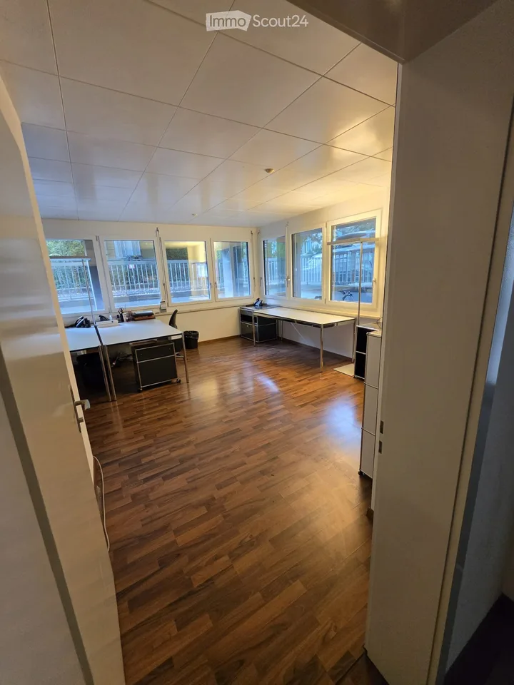 Bureau meublé dans le Seefeld de Zürich à louer immédiatement – photo 3 sur 4