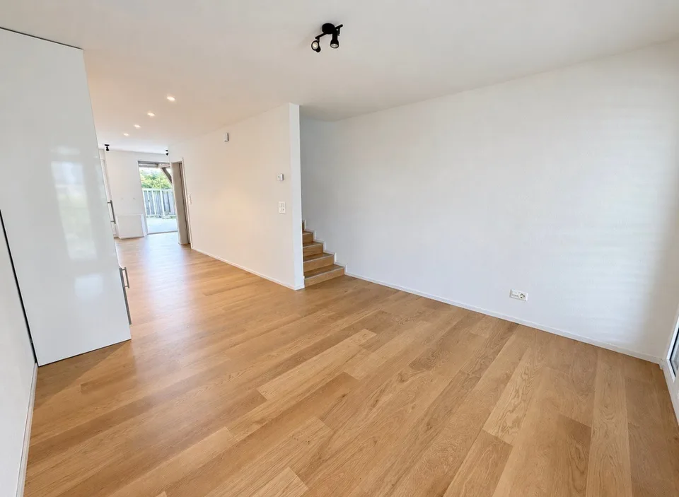 Maisonette moderna 2.5 locali nel cuore di Bözen – foto 7 di 10