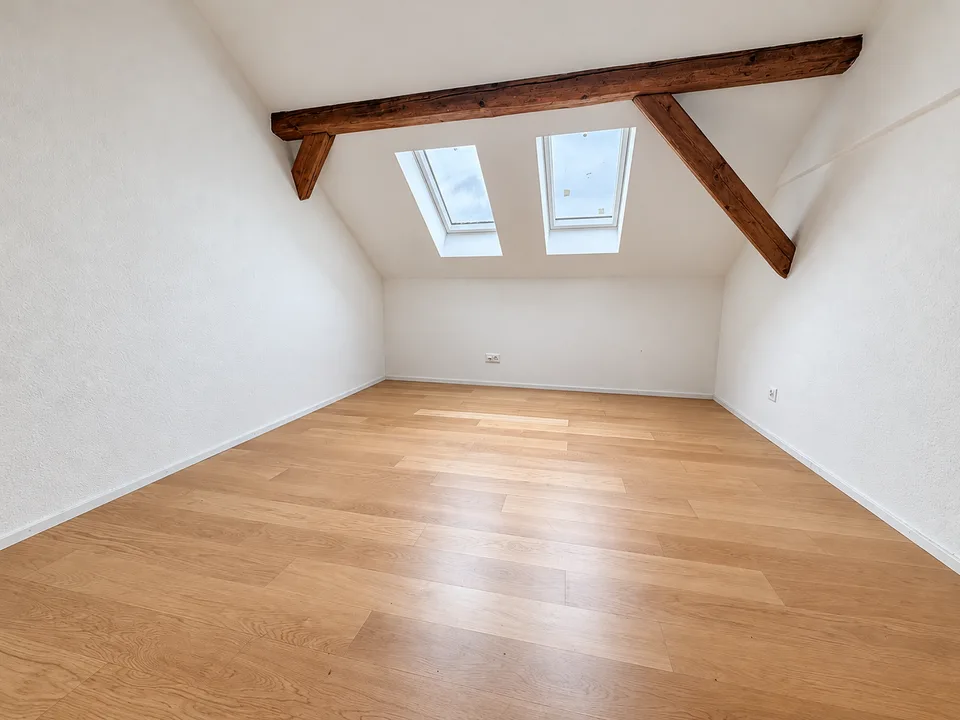 Maisonette moderna 2.5 locali nel cuore di Bözen – foto 4 di 10