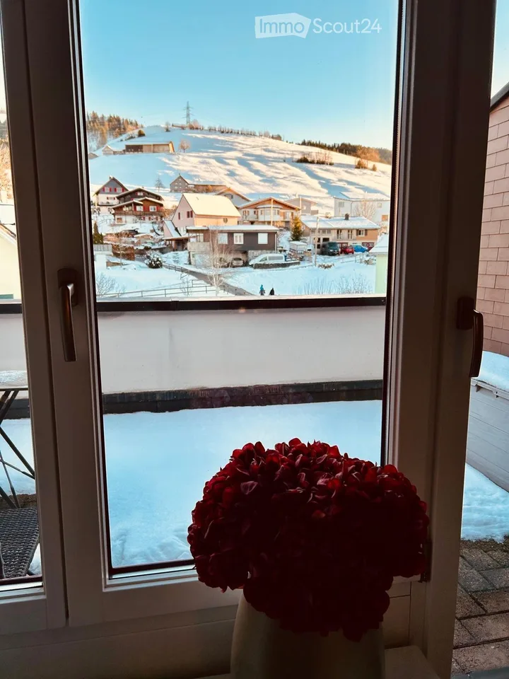 Sanierte Studiowohnung inkl Südbalkon und Aussenstellplatz – Foto 2 von 5