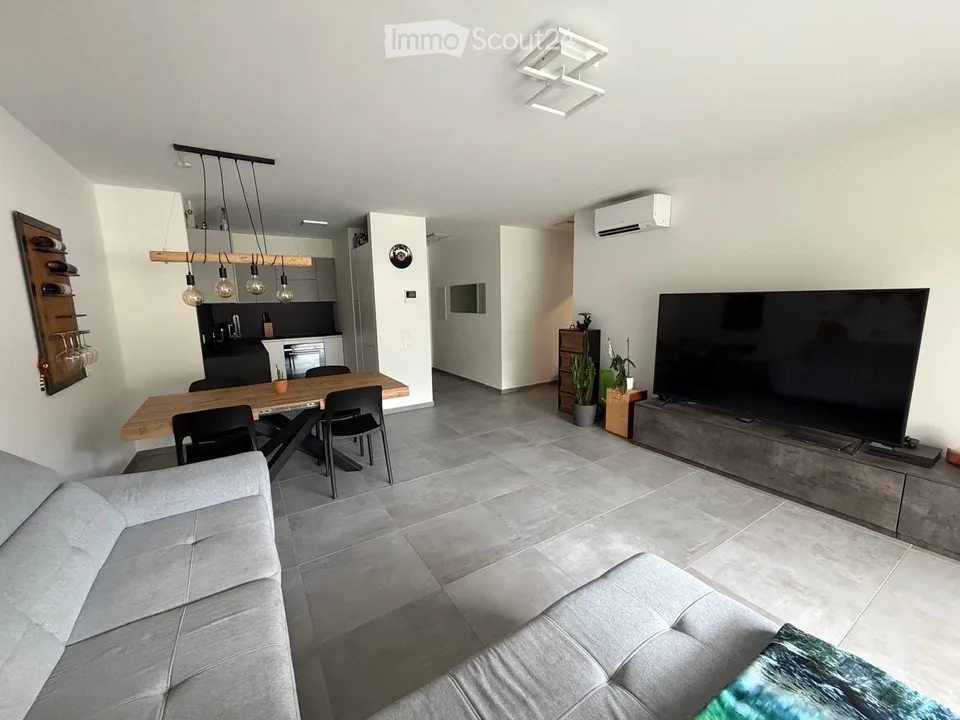 Modernes 2.5-Zimmer-Apartment in Lamone – Foto 2 von 8