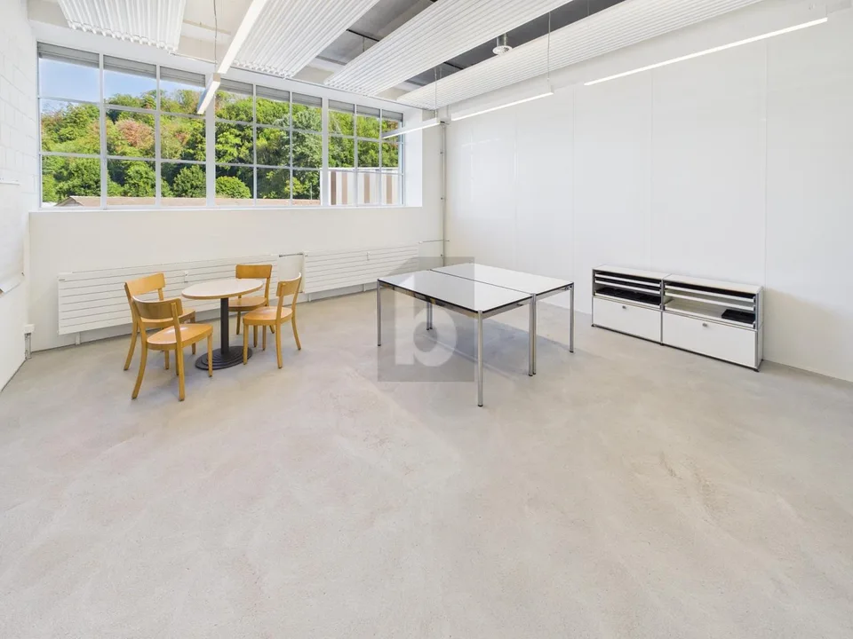 MODERN UND VIELSEITIG NUTZBAR – Foto 2 von 4