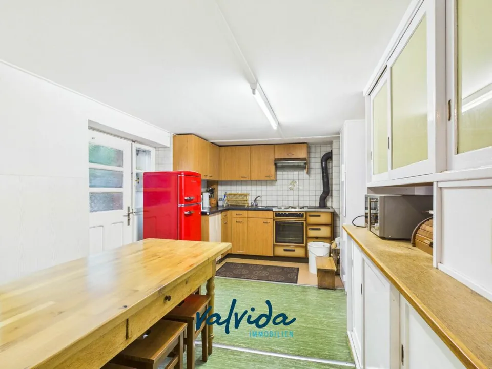 Grosszügige 5.5-Zimmerwohnung im Herzen von Hohtenn – Foto 3 von 14