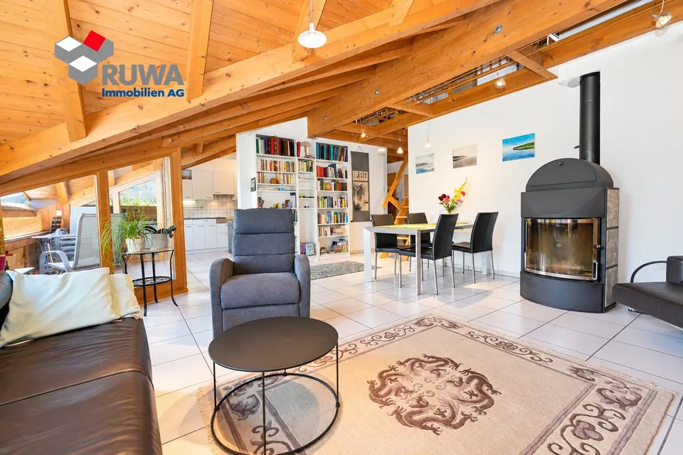 Ampio appartamento mansardato di 3,5 locali con galleria e balcone – La tua nuova casa a Wynigen – foto 7 di 17