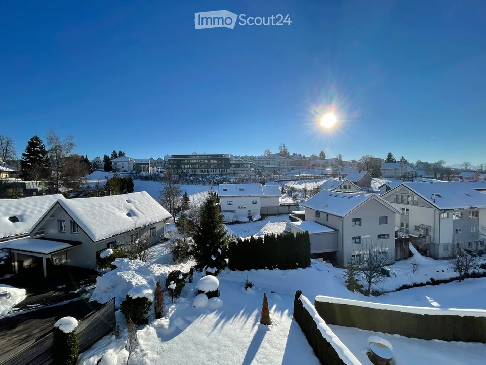 Bright attic maisonette in the center of Teufen – with 2 underground parking spaces – photo 12 of 15