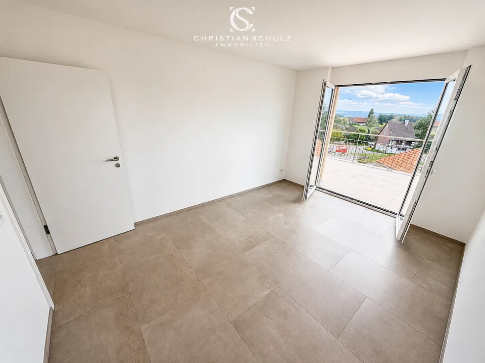 Ampia casa nuova con appartamento separato in posizione panoramica – foto 9 di 19