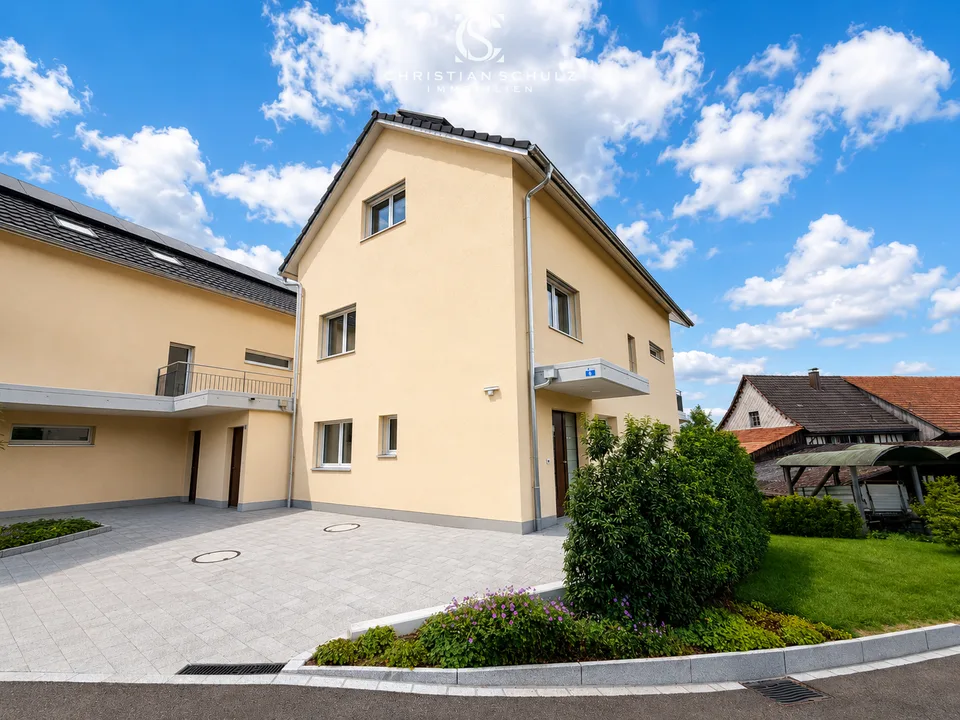 Ampia casa nuova con appartamento separato in posizione panoramica – foto 2 di 19