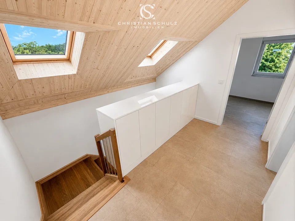 Ampia casa nuova con appartamento separato in posizione panoramica – foto 7 di 19