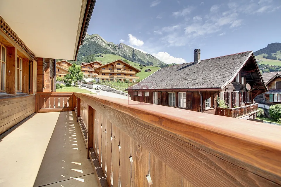 Château-d'Oex - Lumineux appartement 4.5 pièces avec balcon – foto 3 di 11