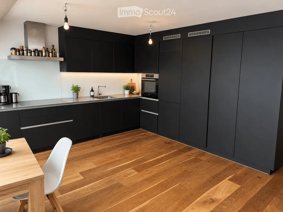 Attraktive 4.5-Zimmer-Maisonette-Wohnung mit grosser Terrasse in Kloten – Foto 5 von 12